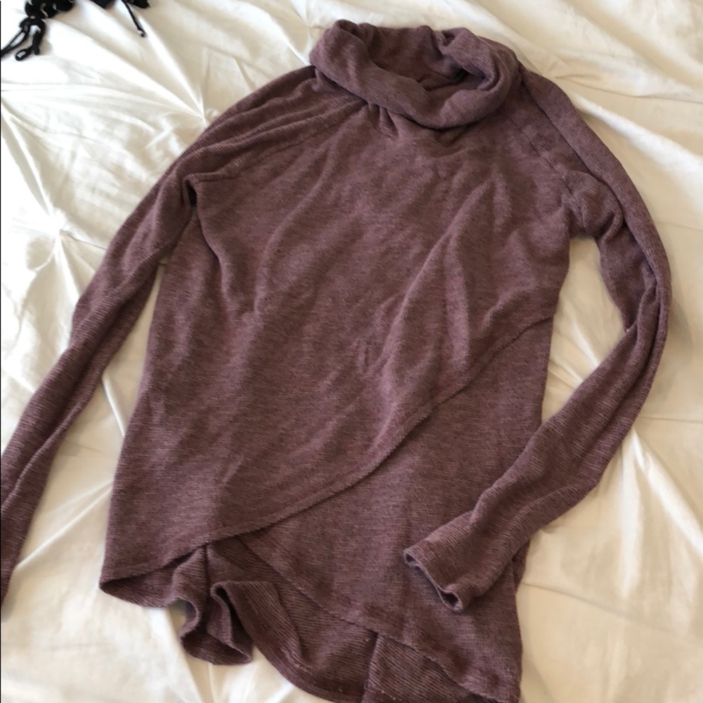 Long Sleeve purple turtle neck size S